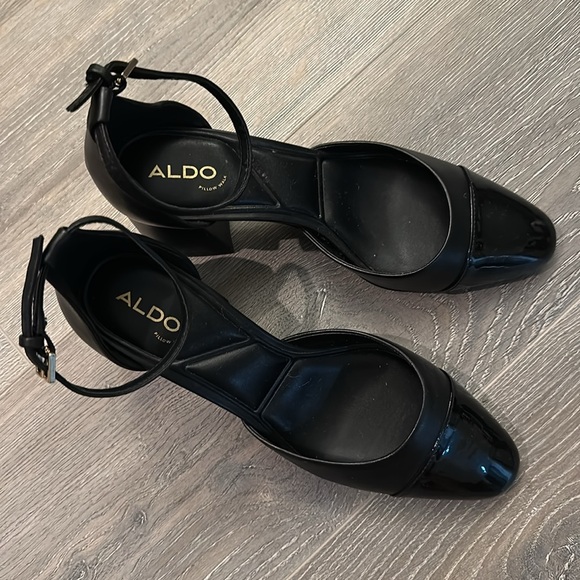 ALDO patent toe black block heels - Picture 2 of 5